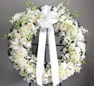 خرید اینترنتی تاج گل ترحیم و تسلیت | بهترین قیمت تاج گل ختم و تحویل فوری