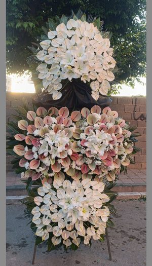 تاج گل ترحیم فانتزی خارجی ۴طبقه کد C120